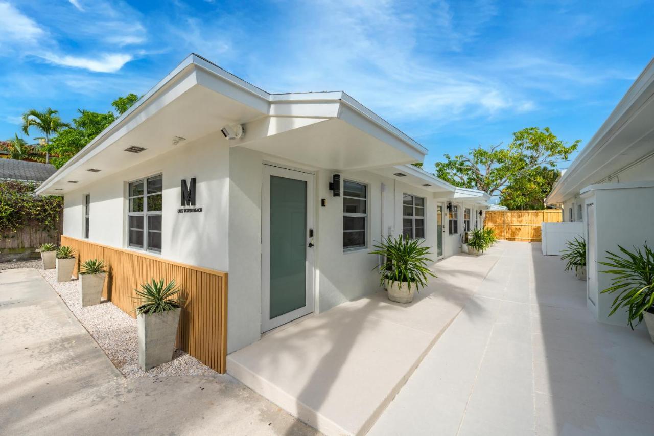 M Lake Worth Beach - Modern Villas Near West Palm Beach, Chic Retro Vibes, King Bed, Cozy Backyard, Bbq, Workspace, High-Speed Internet, Free Parking, 5 Minutes To Downtown & Beach מראה חיצוני תמונה